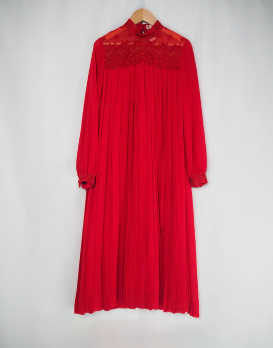 Vintage red Lace-Insert Pleated Midi Dress